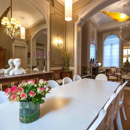 Louise Sur Cour Bed & Breakfast Saint-Gilles ภายนอก รูปภาพ
